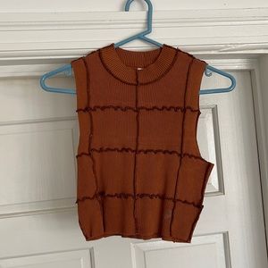 Cute crop top tank, comfy material